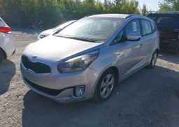 2014 KIA RONDO