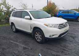 2013 TOYOTA HIGHLANDER V6