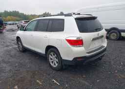 2013 TOYOTA HIGHLANDER V6