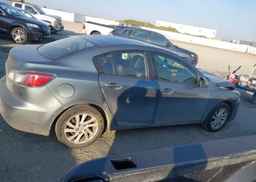 2012 MAZDA MAZDA3 GS-SKY