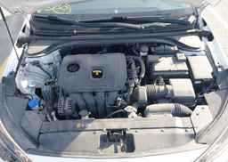 2020 HYUNDAI ELANTRA ESSENTIAL AUTO IVT