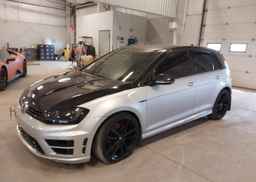 2017 VOLKSWAGEN GOLF R