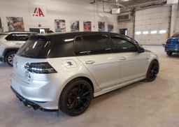 2017 VOLKSWAGEN GOLF R