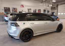 2017 VOLKSWAGEN GOLF R