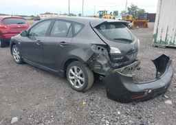 2010 MAZDA 3 S