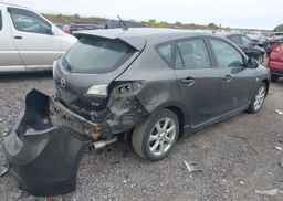 2010 MAZDA 3 S