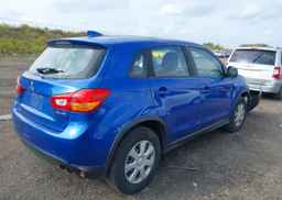 2017 MITSUBISHI RVR