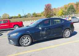 2015 MAZDA MAZDA3