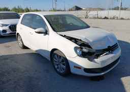2013 VOLKSWAGEN GOLF