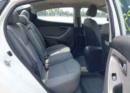 2013 HYUNDAI ELANTRA L