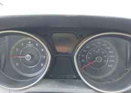 2012 HYUNDAI ELANTRA GL