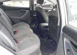 2012 HYUNDAI ELANTRA GL