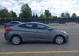 2013 HYUNDAI ELANTRA GL