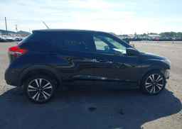 2018 NISSAN KICKS S