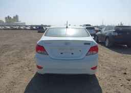 2012 HYUNDAI ACCENT GLS