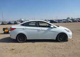 2012 HYUNDAI ACCENT GLS