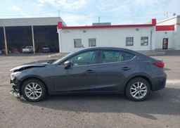 2014 MAZDA MAZDA3 GS-SKY