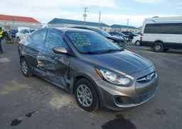 2012 HYUNDAI ACCENT GL