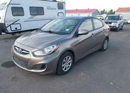 2012 HYUNDAI ACCENT GL