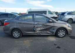 2012 HYUNDAI ACCENT GL