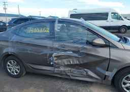 2012 HYUNDAI ACCENT GL