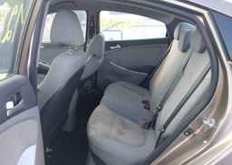 2012 HYUNDAI ACCENT GL
