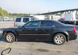 2006 CHRYSLER 300