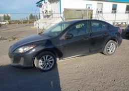 2013 MAZDA 3 I