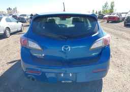2013 MAZDA MAZDA3 GS-SKY