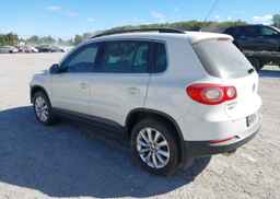2011 VOLKSWAGEN TIGUAN S