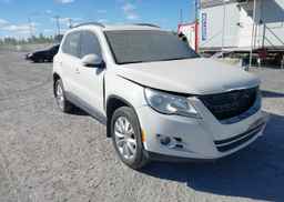 2011 VOLKSWAGEN TIGUAN S
