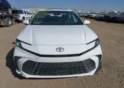 2025 TOYOTA CAMRY SE UPGRADE