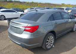 2013 CHRYSLER 200 TOURING