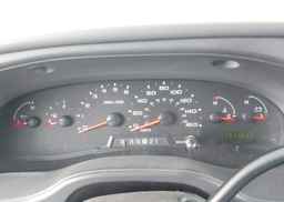 2004 FORD ECONOLINE E450 SUPER DUTY CUTWY VAN
