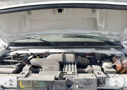 2004 FORD ECONOLINE E450 SUPER DUTY CUTWY VAN