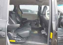 2012 TOYOTA SIENNA SE 8 PASSENGER