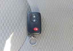 2011 TOYOTA RAV4 LIMITED V6