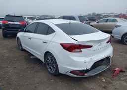 2019 HYUNDAI ELANTRA LUXURY