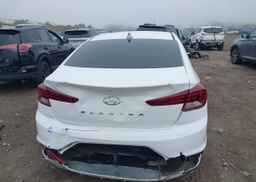 2019 HYUNDAI ELANTRA LUXURY