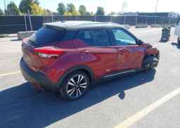 2019 NISSAN KICKS S
