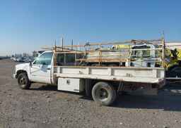 2000 CHEVROLET C3500 CHASSIS LS