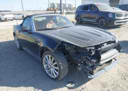 2020 FIAT 124 SPIDER LUSSO