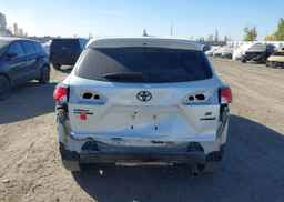 2024 TOYOTA COROLLA CROSS HYBRID SE