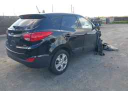 2015 HYUNDAI TUCSON