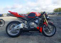 2005 HONDA CBR600 RR