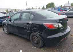 2010 MAZDA MAZDA3 GS