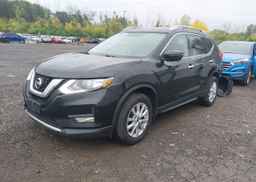 2017 NISSAN ROGUE