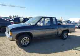 1990 NISSAN D21 KING CAB