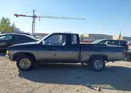 1990 NISSAN D21 KING CAB