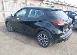 2025 NISSAN KICKS PLAY SV